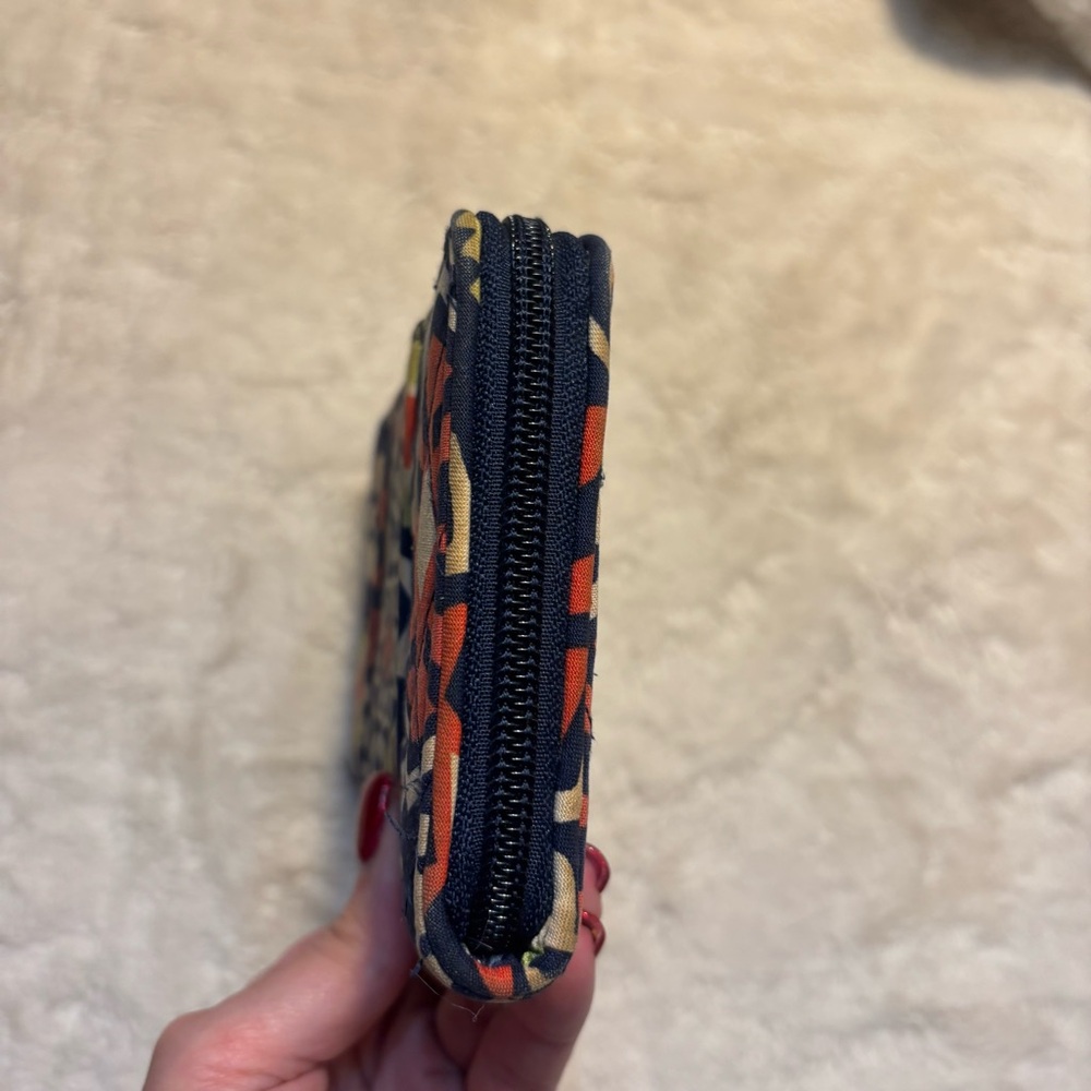 Vera Bradley Wallet Clutch Sun Valley Navy Cream Orange Lime Green Zipup - Picture 7 of 16